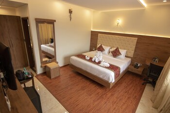 royal lotus view resotel