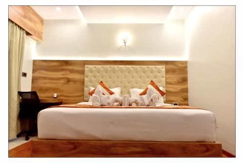 royal lotus view resotel