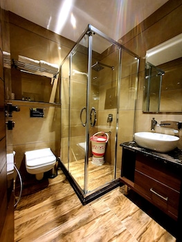 hotel makhan residency