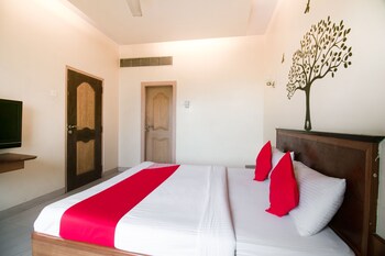 hotel dhiraj
