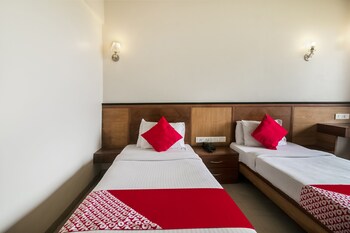 hotel dhiraj