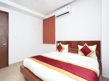 amaira hotels and banquets near vaishali metro station