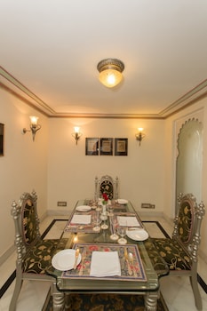 shiv niwas palace by hrh group of hotels