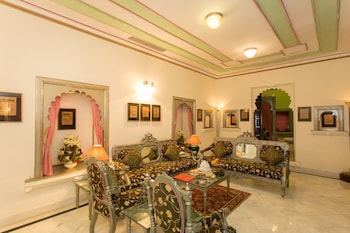 shiv niwas palace by hrh group of hotels