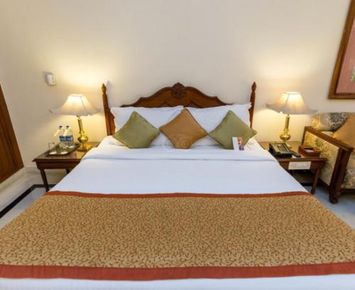 shiv niwas palace by hrh group of hotels