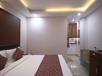 kamat inn