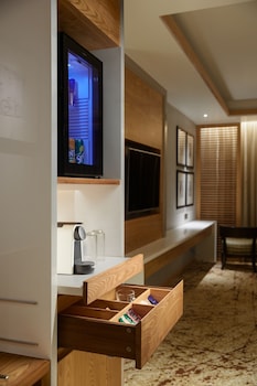 the residency towers puducherry