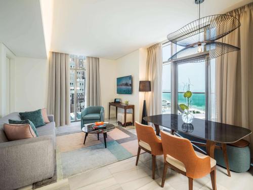 th8 palm dubai beach resort vignette collection