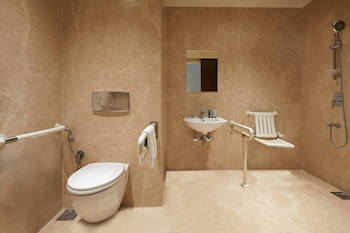 renaissance ahmedabad sg highway