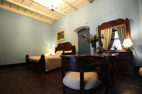 the hive cottage by royal collection