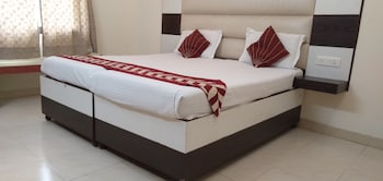 hotel sidhartha 80 metres from taj mahal