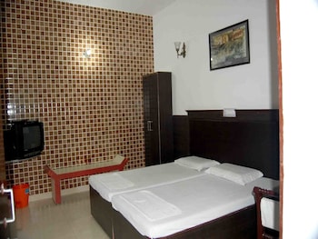 hotel sidhartha 80 metres from taj mahal