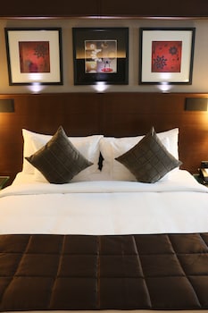 radisson blu atria bengaluru