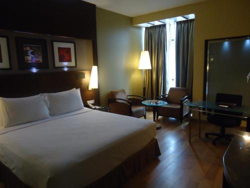 radisson blu atria bengaluru