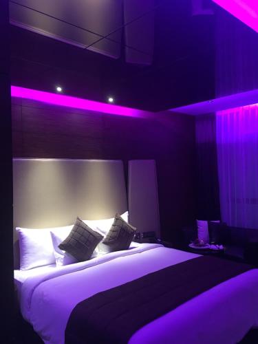 radisson blu atria bengaluru