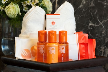 rembrandt residences bangkok