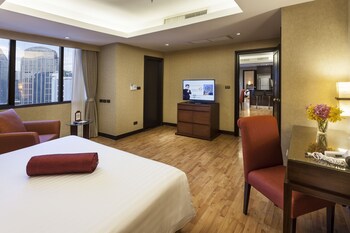 rembrandt residences bangkok