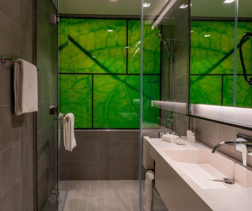 al khoory courtyard hotel