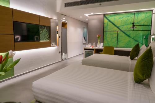 al khoory courtyard hotel