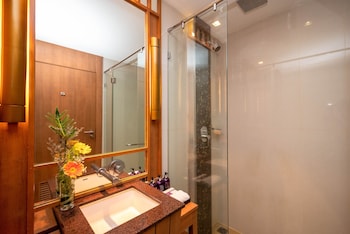 centara nova hotel pattaya