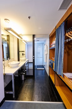 aloft bengaluru whitefield