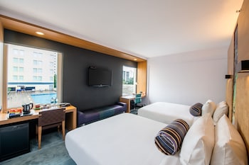 aloft bengaluru whitefield