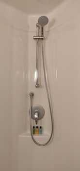 ibis bengaluru city centre hotel