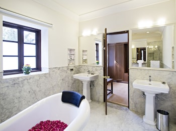 the maharajas lodge ranthambore