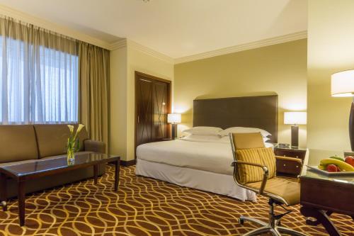 grand excelsior hotel deira