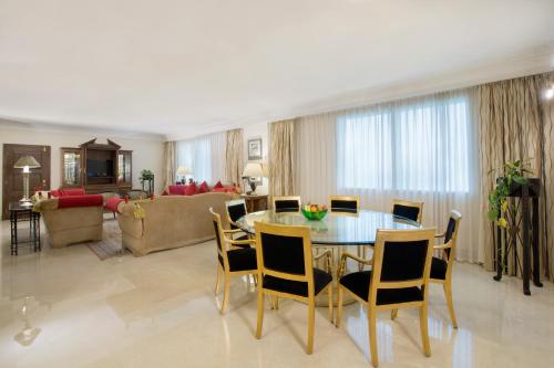 grand excelsior hotel deira