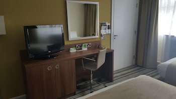 room-image