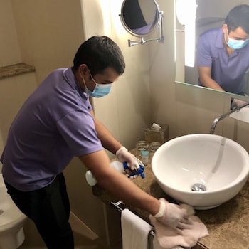 avani deira dubai hotel