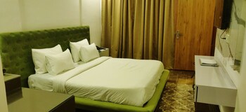 live inn hotel sector 45