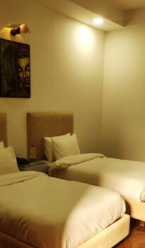 live inn hotel sector 45