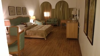 palanpur palace