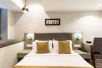 hotel larmont luxury