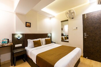 hotel larmont luxury