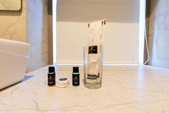 hotel larmont luxury