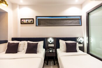 hotel larmont luxury