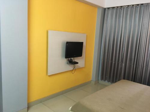 hotel aashish deluxe kolhapur