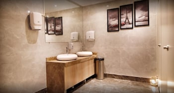 harmony hotel