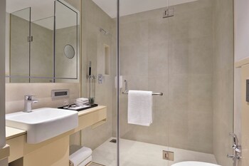 citadines arpora nagoa goa