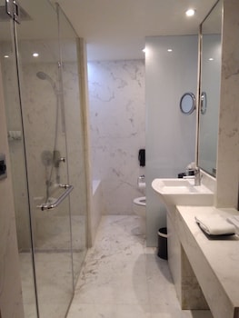 radisson blu hotel amritsar