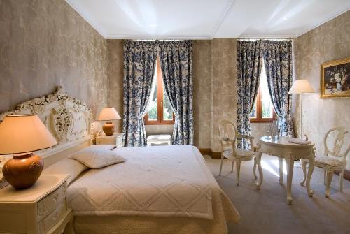 hotel chateau de la tour