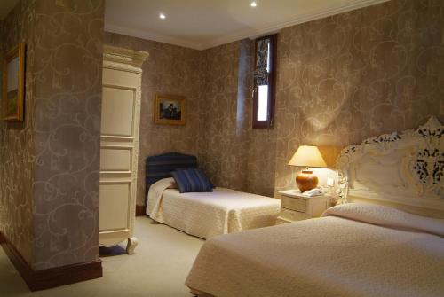hotel chateau de la tour
