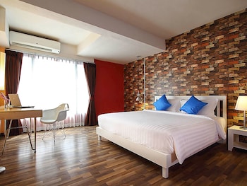 ibis styles chiang mai