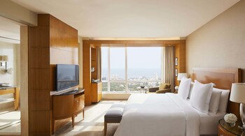 four seasons hotel mumbai