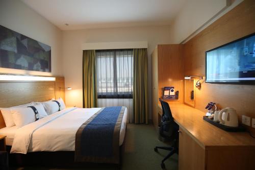 holiday inn express dubai airport by ihg