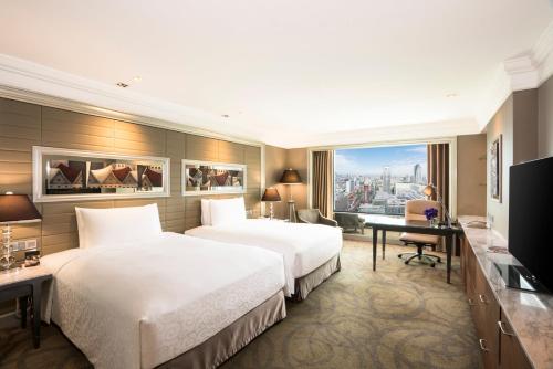 intercontinental bangkok by ihg