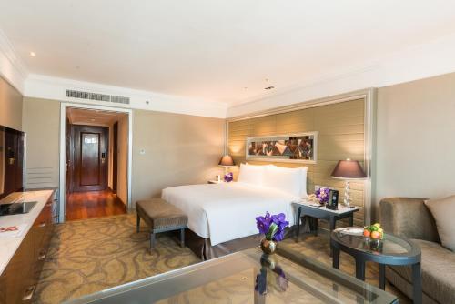 intercontinental bangkok by ihg